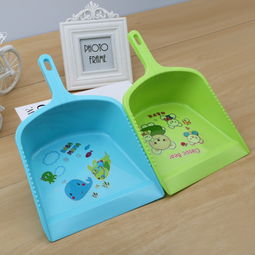 2元店日用百貨批發(fā)采購指南 C117灰斗簸箕掃地工具與義烏市場(chǎng)解析